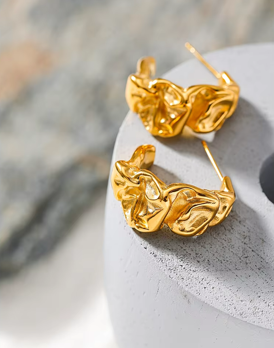 Aretes Alba Argolla Para Mujer Bañados en Oro de 18k