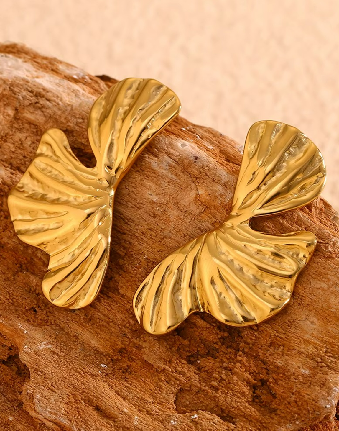 Arete Olivia Para Mujer Bañado en Oro