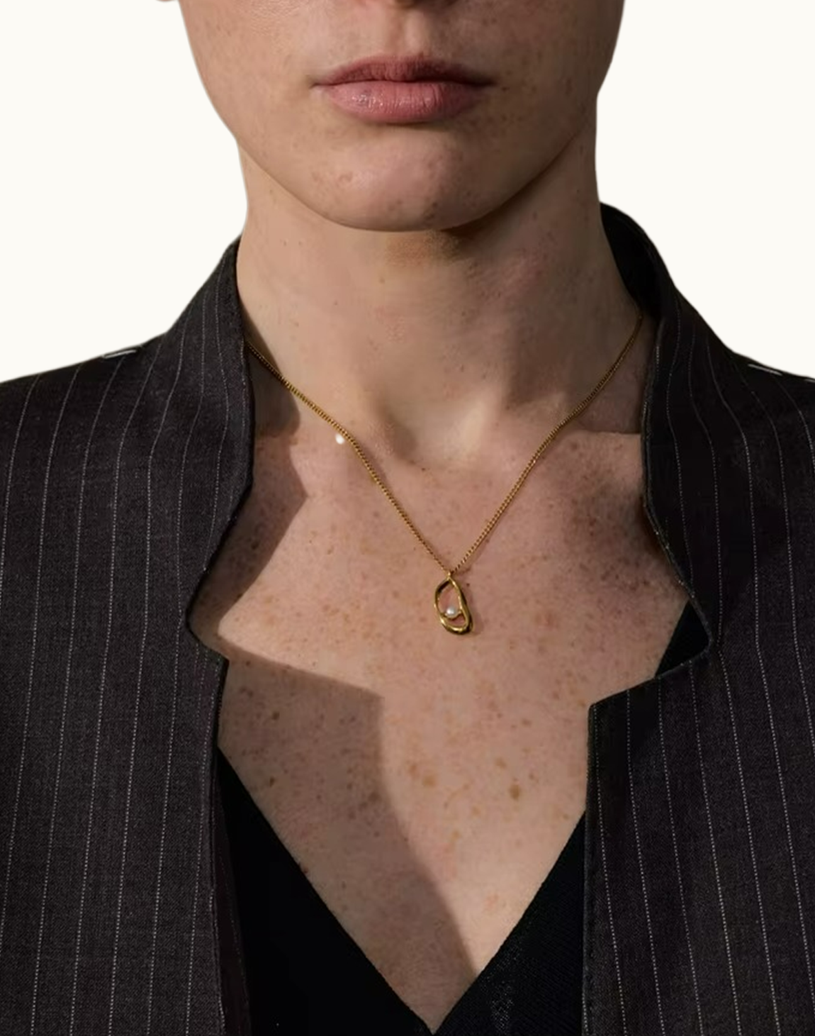 Collar Nara Con Perla Para Mujer Bañados en Oro de 18k