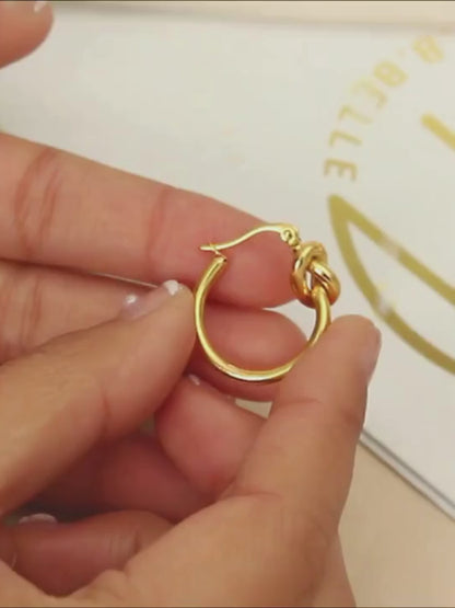 Arete Adara de Aro Retorcido Para Mujer Bañado en Oro